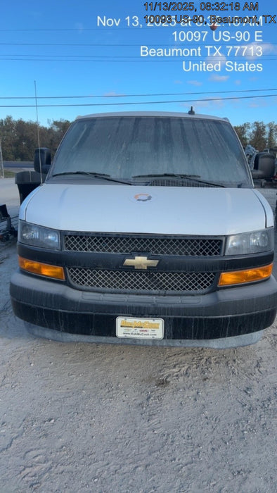 2025 CHEVROLET Express Van - Rental