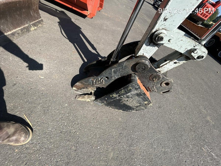 2025 TAKEUCHI 18" HD Bucket - Takeuchi