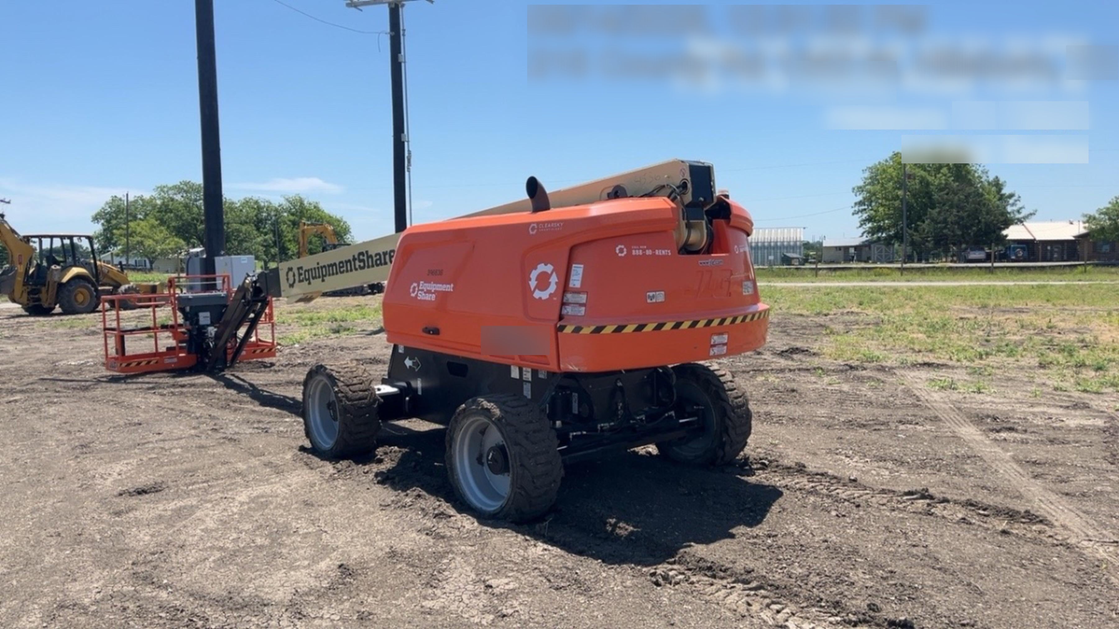 2024 JLG 660SJ