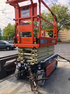 2021 JLG ES1932