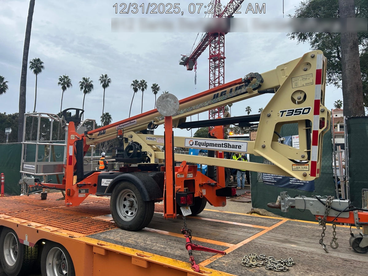 2022 JLG T350