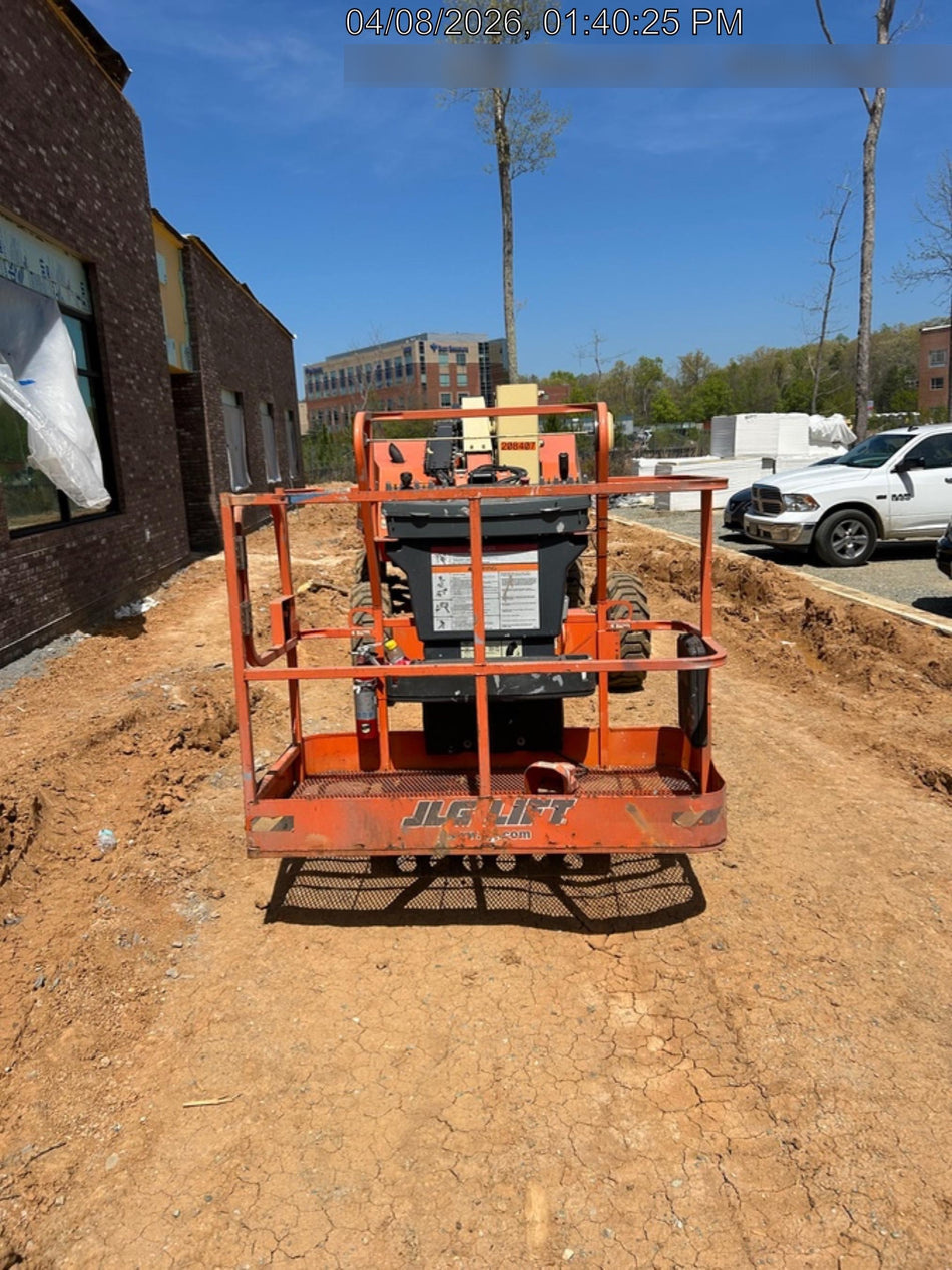 2022 JLG 340AJ