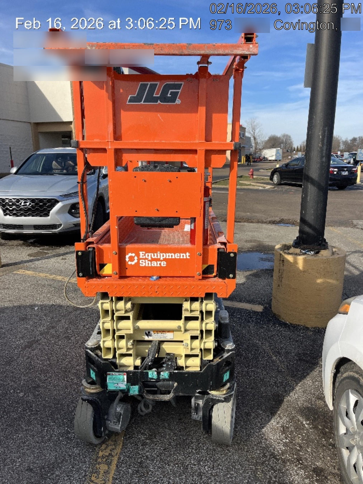2025 JLG ES1932