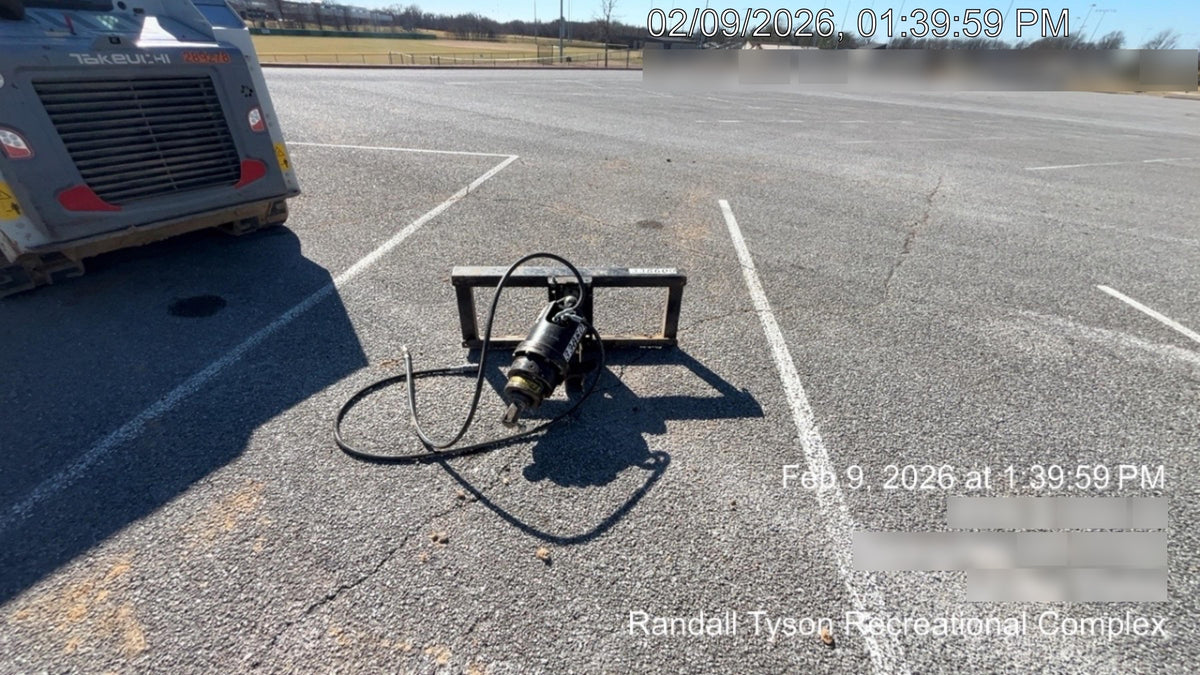 2023 AUGER TORQUE 3300-30
