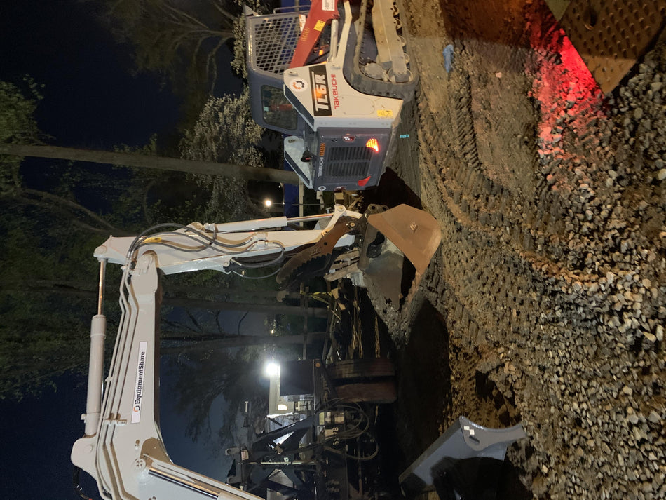 2021 TAKEUCHI TB290C