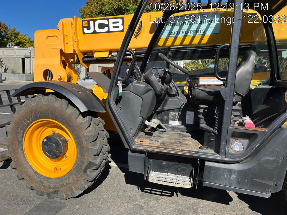 2019 JCB 506-36 Canopy, 74 HP, Foam Filled Tires, STD Worklight, Beacon, Aux Hydraulics, Lifting Eye, Back up Alarm 48" Carriage/48" Forks