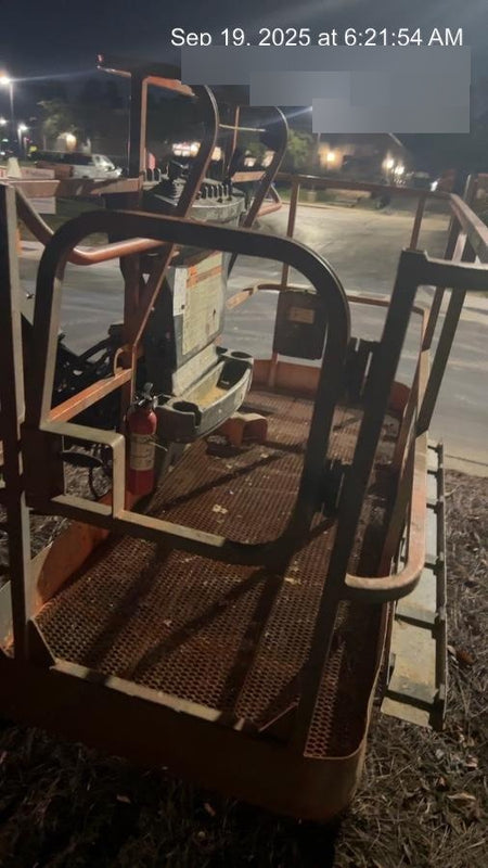 2021 JLG 660SJ