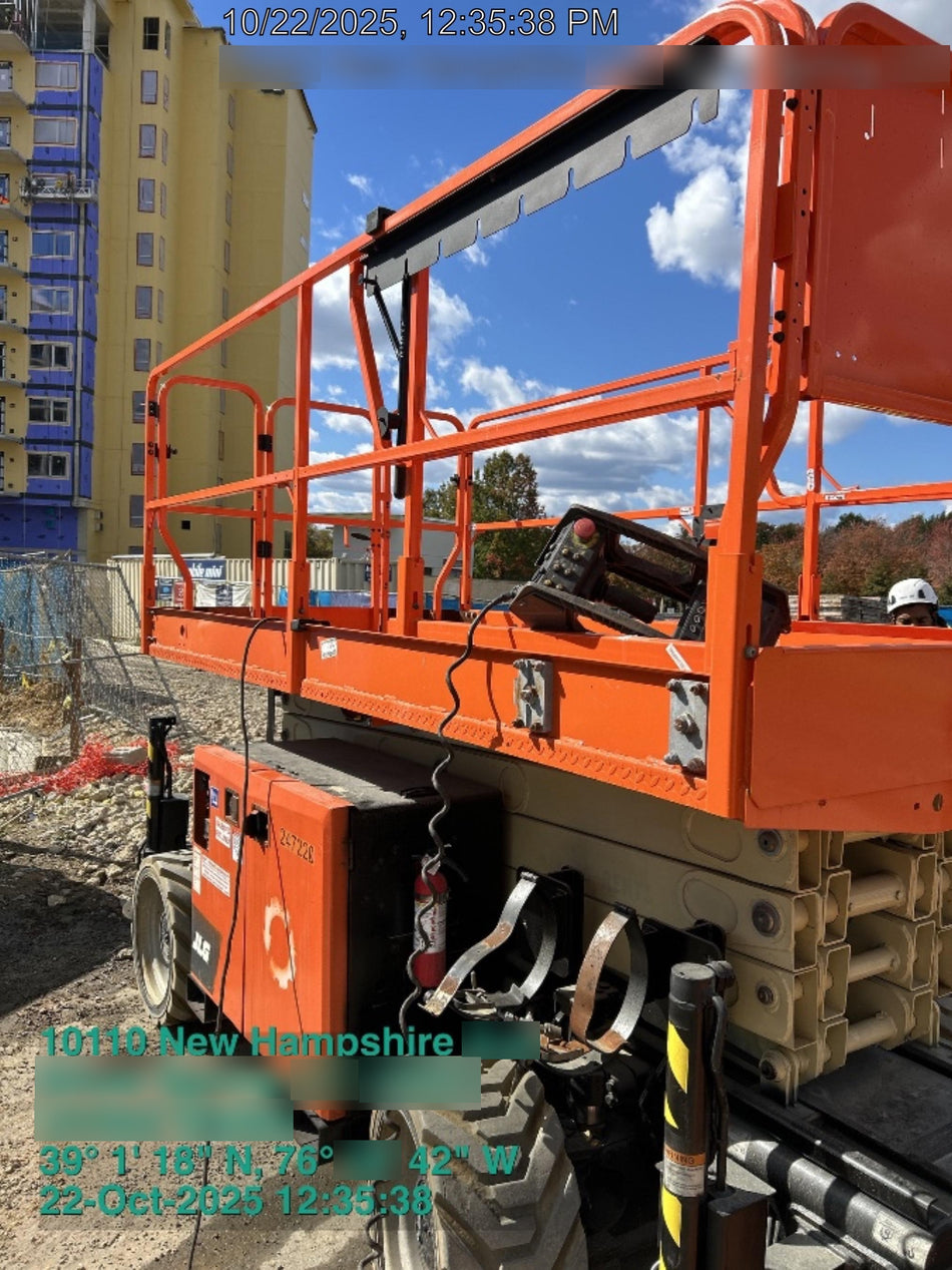 2022 JLG RT3369