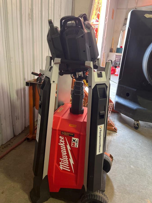 2024 MILWAUKEE MXF041-1XC