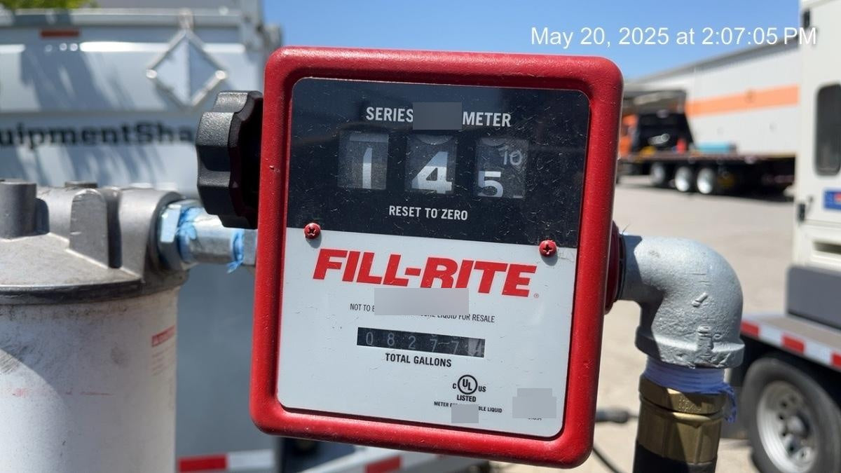 2023 ATLAS COPCO XAS 900