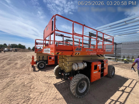 2022 JLG 4394RT