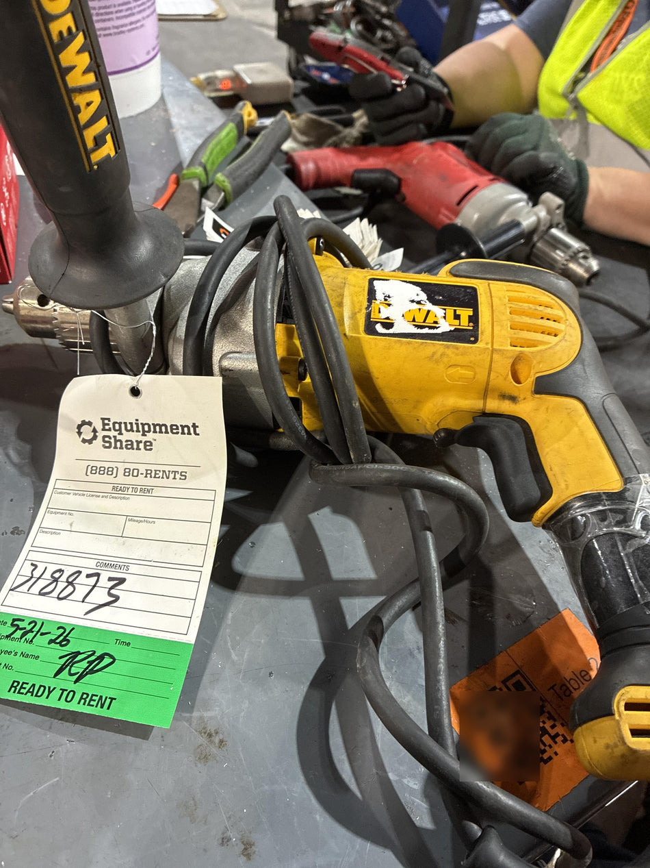 2023 DEWALT DWD220
