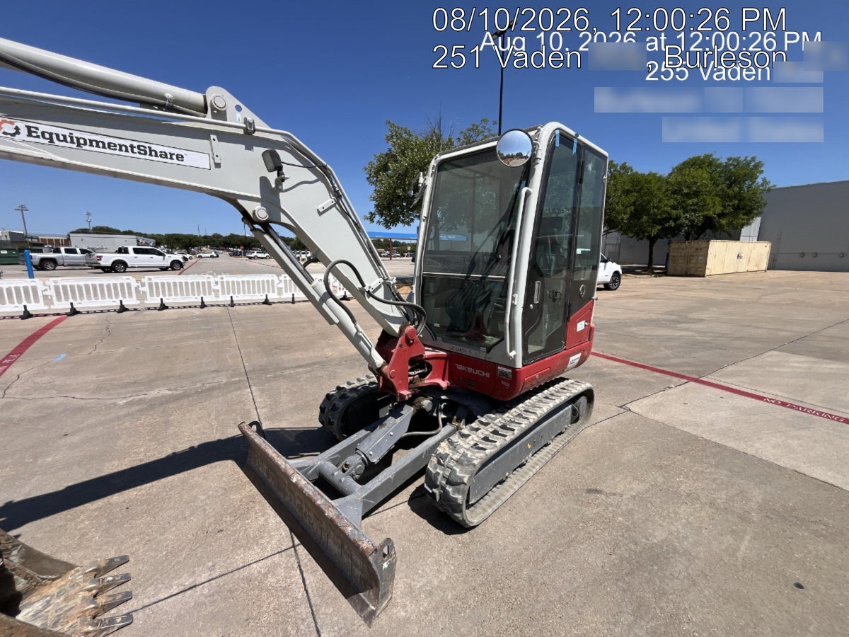 2024 TAKEUCHI TB235-2CR
