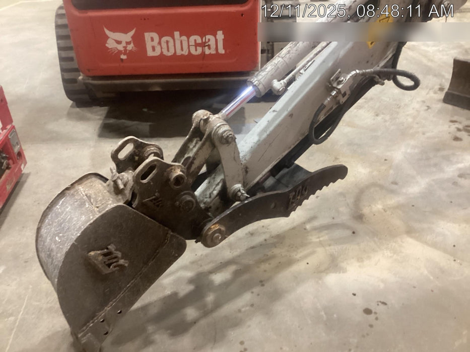 2018 Takeuchi TB235-2CR TAKEUCHI TB235CRA