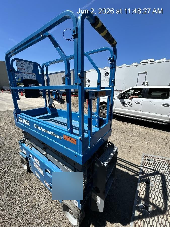 2025 GENIE GS-1932