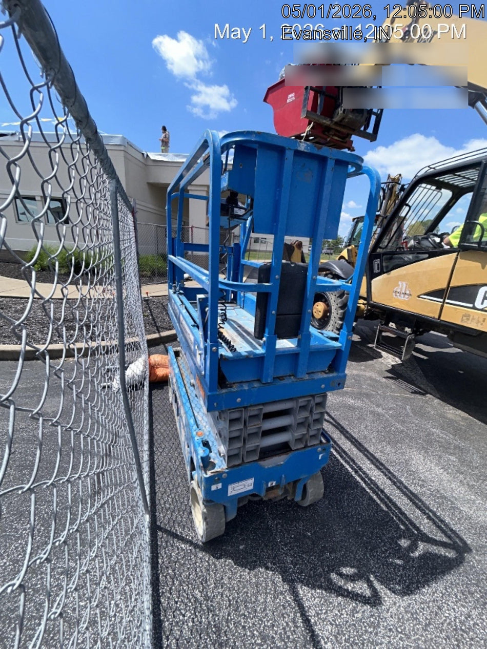 2020 Genie GS-1930 Solid Non Marking Tires, Beacon, Folding rails with half height swing gate
