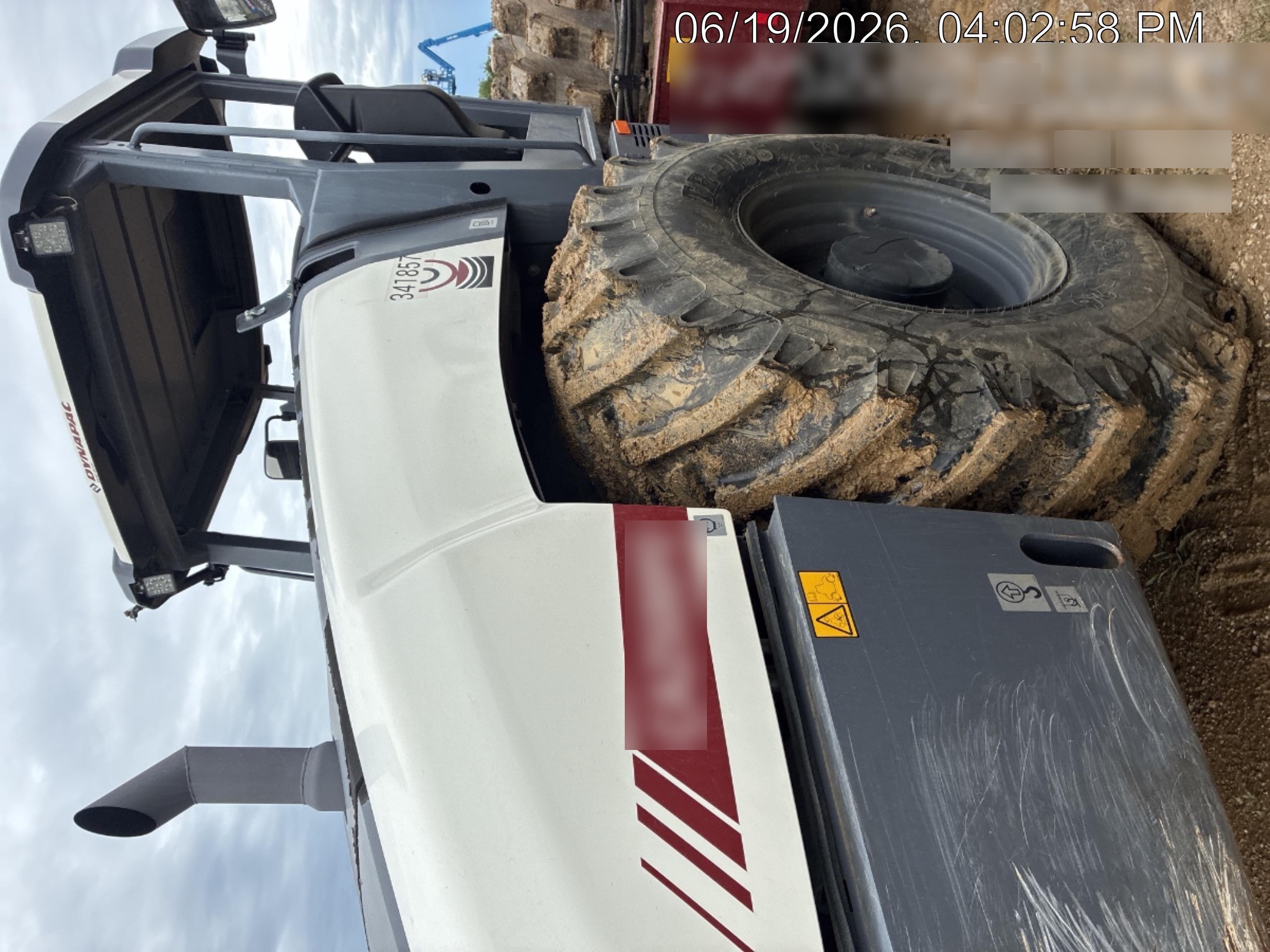 2023 DYNAPAC CA2500PD