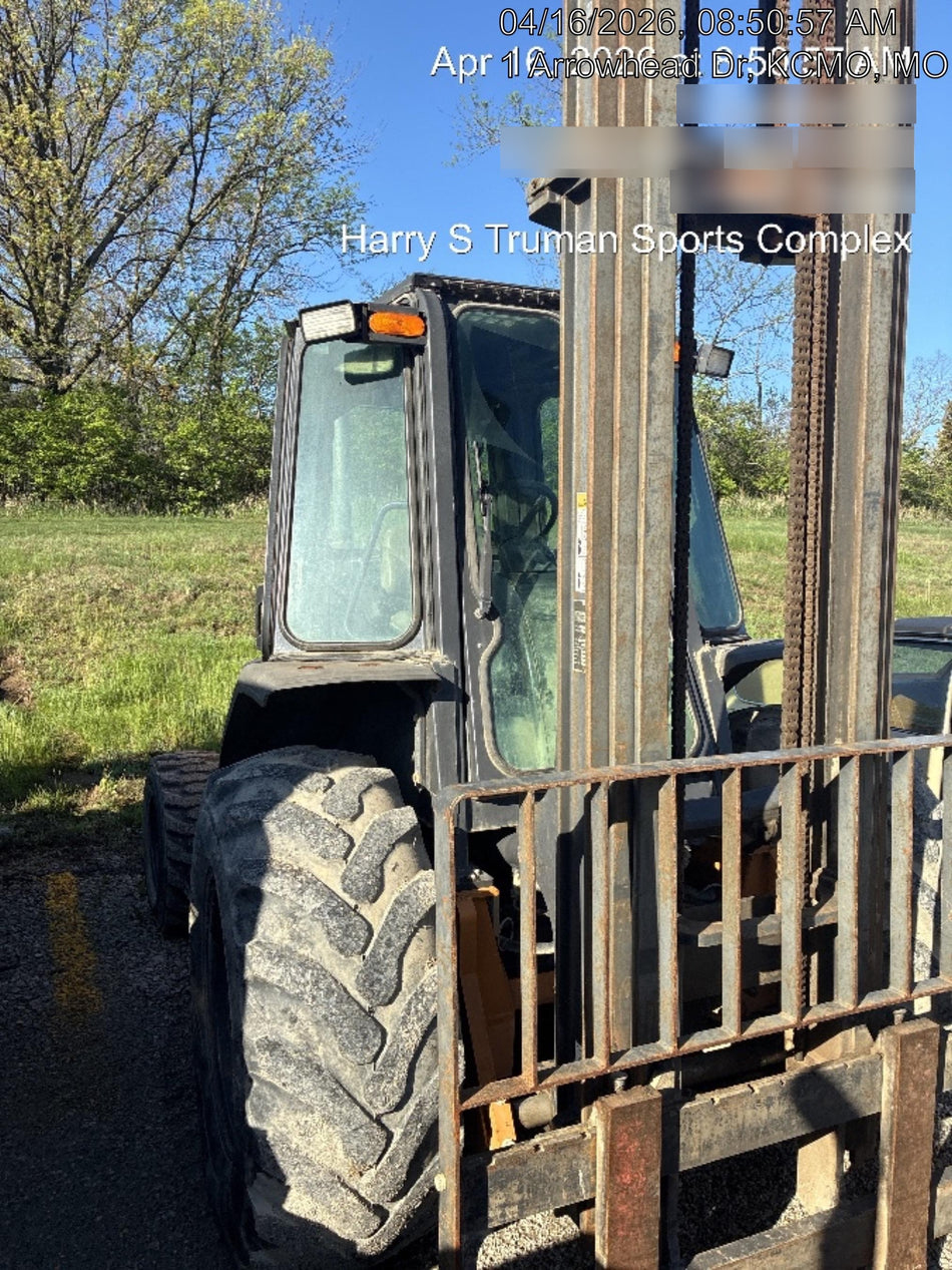 2020 CASE 586H