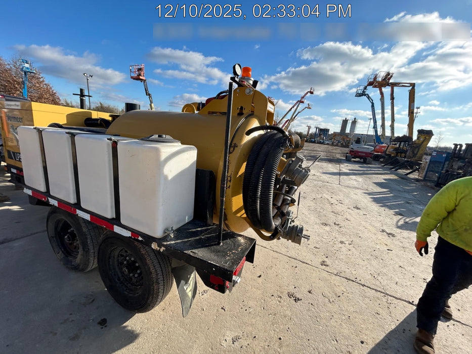 2021 VAC-TRON LP573XDT