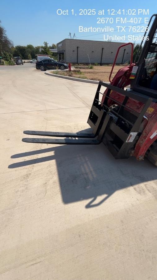 2025 ARROW MATERIAL HANDLING 48" Pallet Forks - Arrow