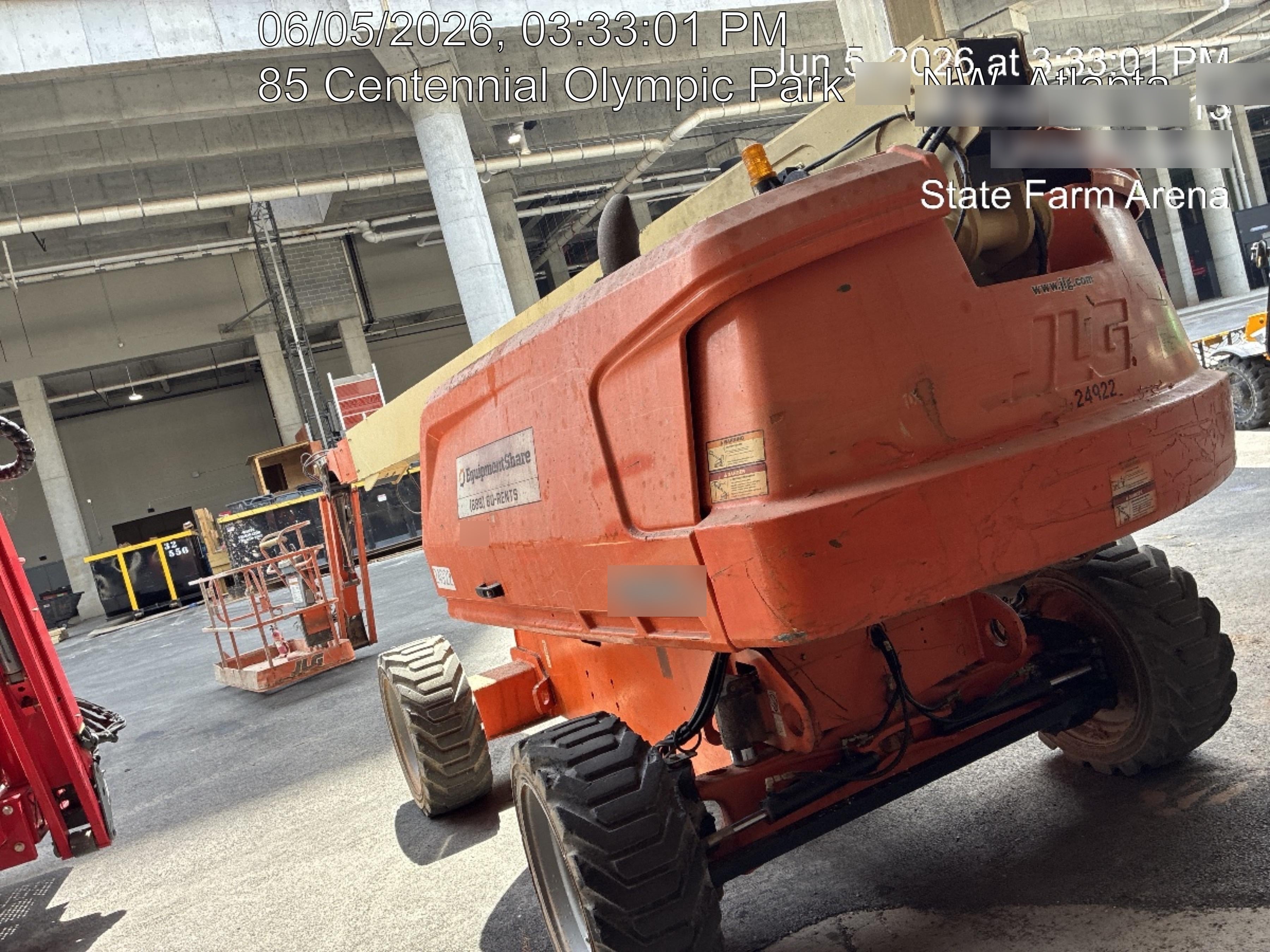 2019 JLG 660SJ