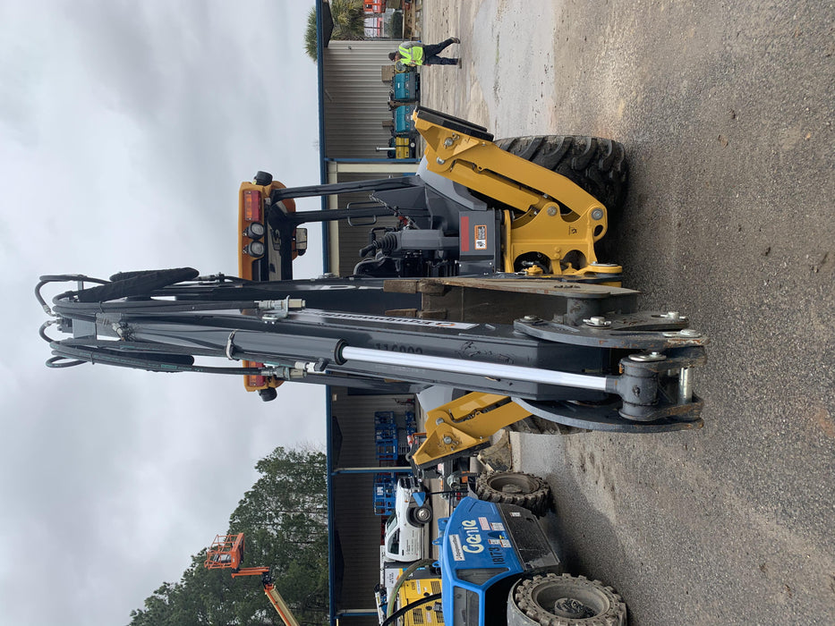 2020 John Deere 310LEP - Extendable Stick Canopy, 4WD, Extendable Stick, Pilot Controls, 2 Way Hydraulics, TAG Manual QC