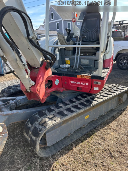 2021 TAKEUCHI TB250-2