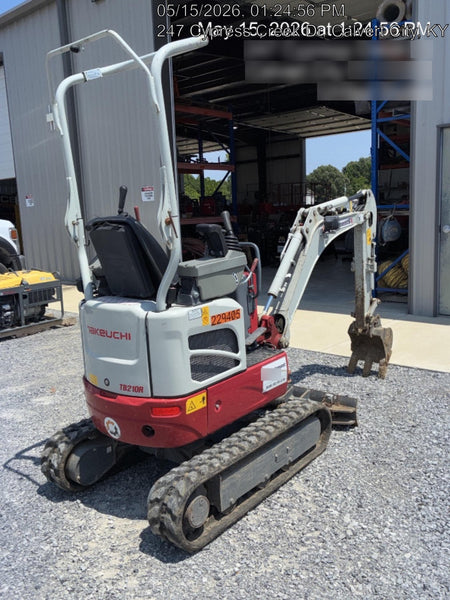 2022 TAKEUCHI TB210R
