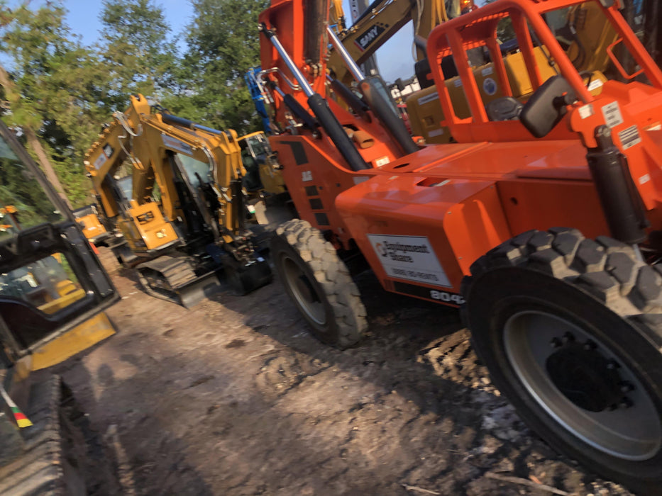 2020 Skytrak 8042 Canopy, Solid Tires, Work Lights, Beacon, Aux Hydraulics, Back up Alarm, Lifting Eye, ES Decals