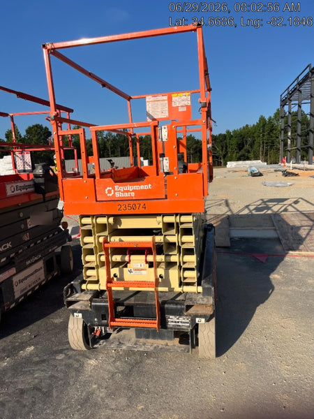 2022 JLG ES3246