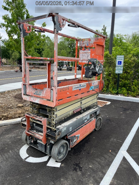 2022 JLG ES1932