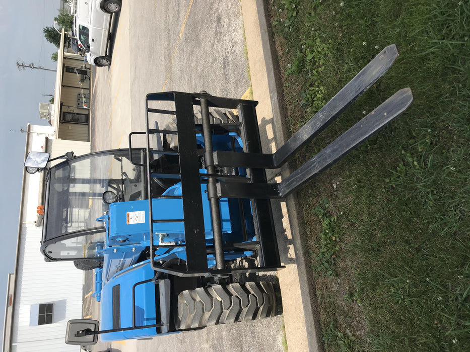 2020 Genie GTH-5519 Cab/Heat/Air, Solid Tires, Work Lights, Beacon, Aux Hydraulics, Back up Alarm