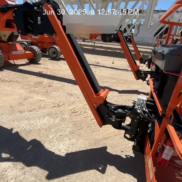 2021 JLG H600SJP