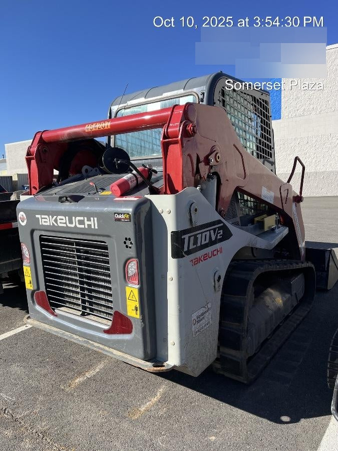 2024 TAKEUCHI TL10V2-CR