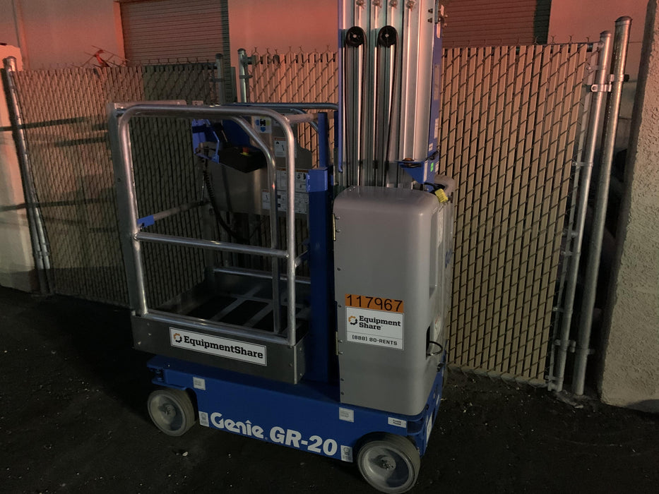 2020 GENIE GR-20