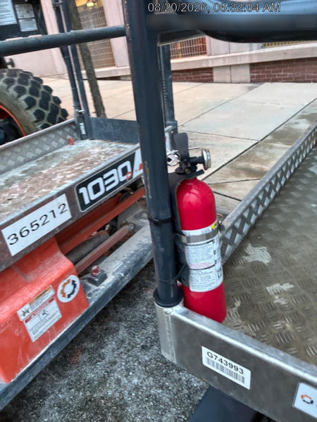 2023 JLG 1030P