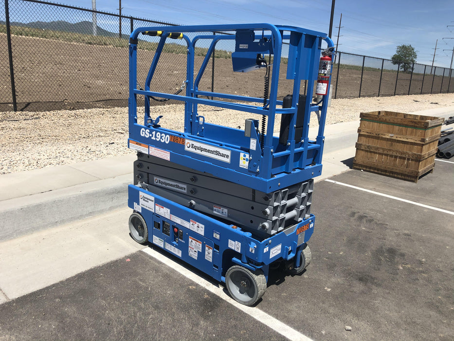 2020 Genie GS-1930 Fixed rails with chain entry gate - Pre A92.20