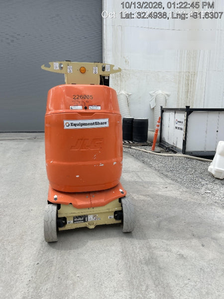 2022 JLG 26E