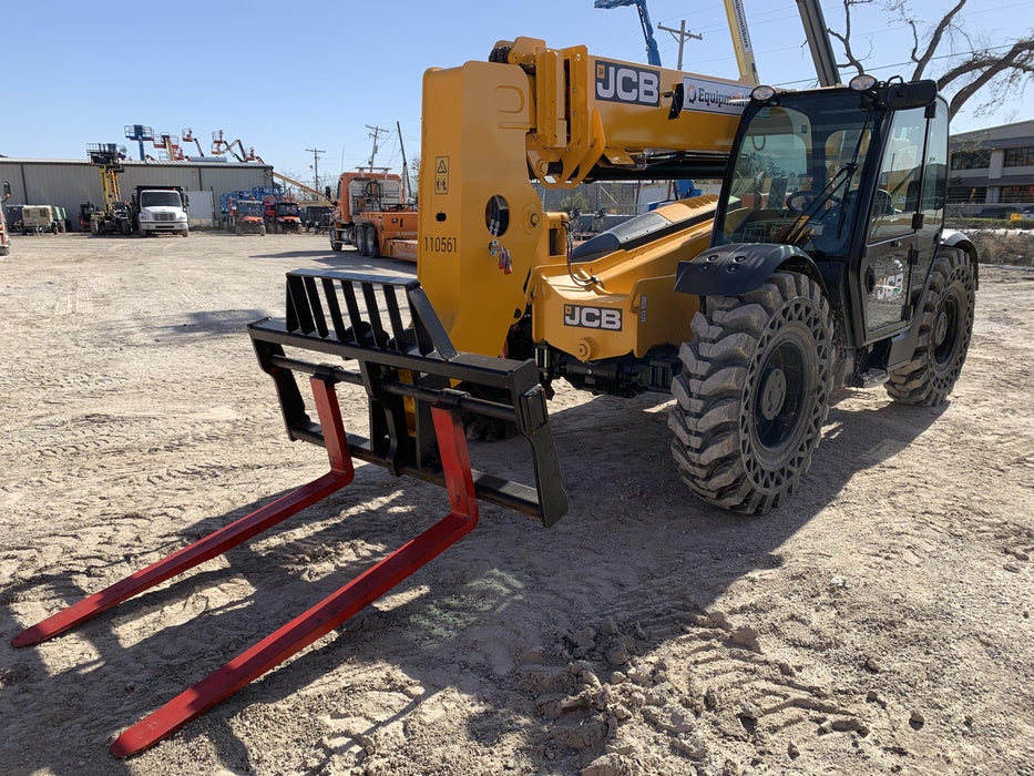 2020 JCB 509-42 Cab/Heat/Air, Solid Tires, Work Lights, Beacon, Aux Hydraulics, Back up Alarm, Lifting Eye, ES Decals