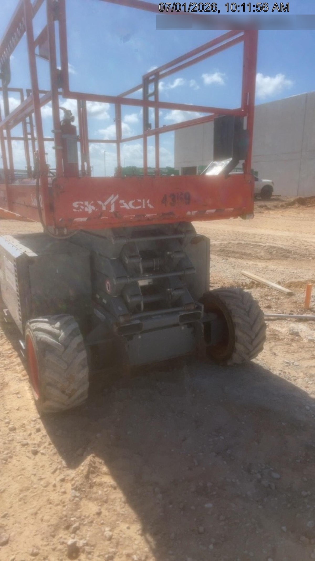 2017 SKYJACK SJ6832 RT