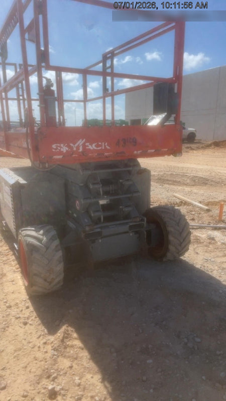 2017 SKYJACK SJ6832 RT