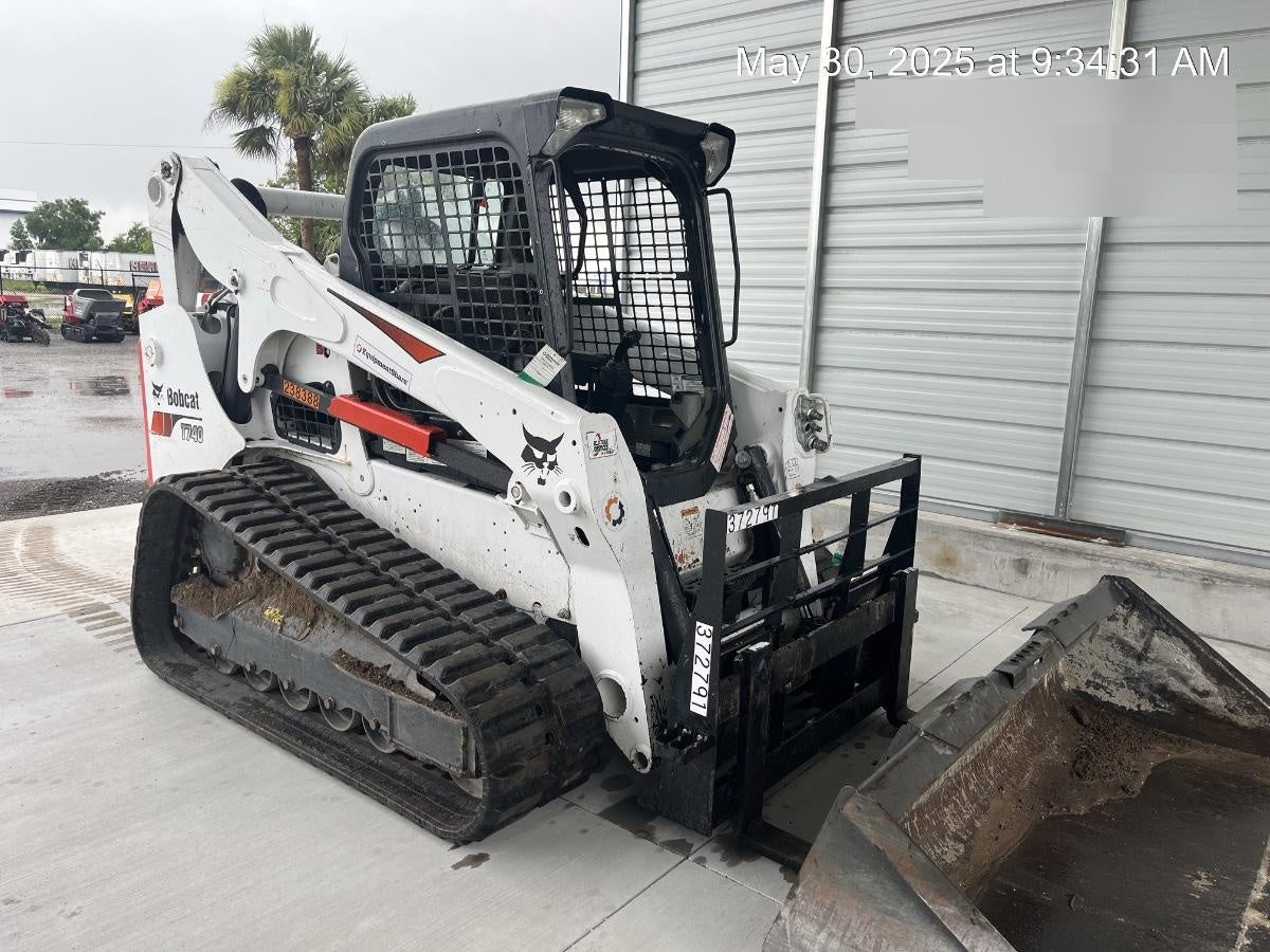 2023 ARROW MATERIAL HANDLING F5100CB