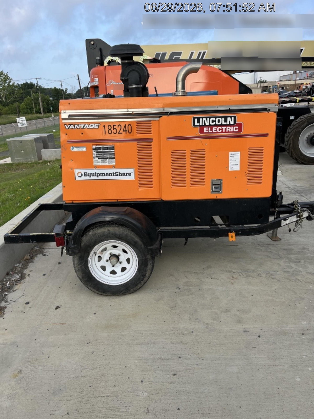 2021 Lincoln Electric Vantage 549X Ready Pak 3, ORANGE (includes trailer, cable rack, fender light kit)