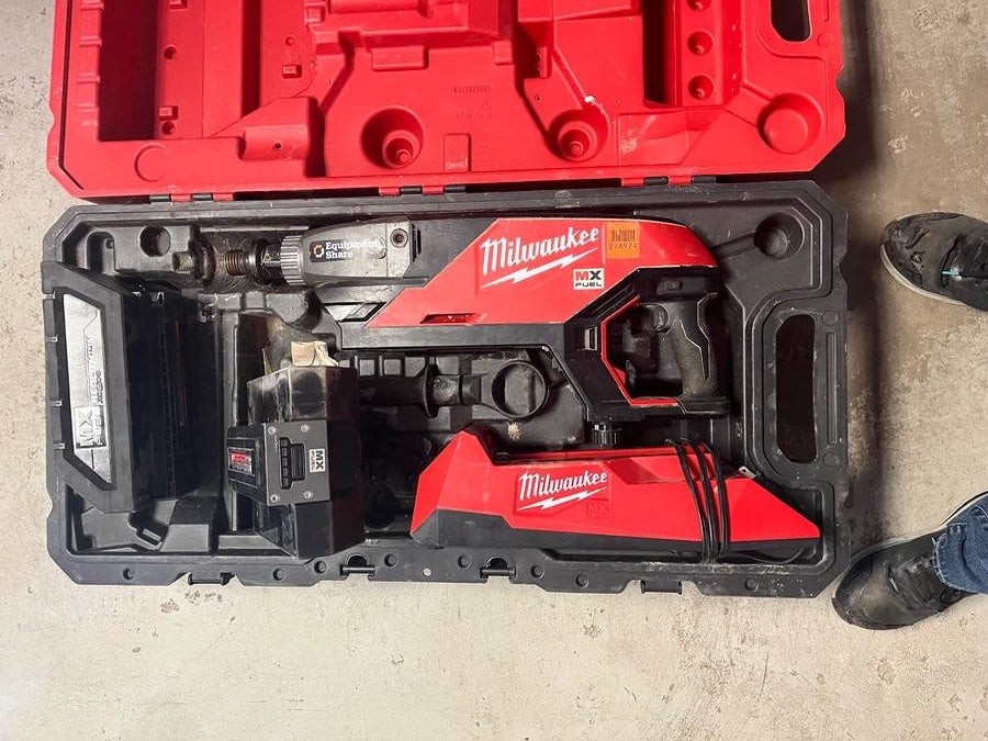 2022 MILWAUKEE MXF301-2CXS