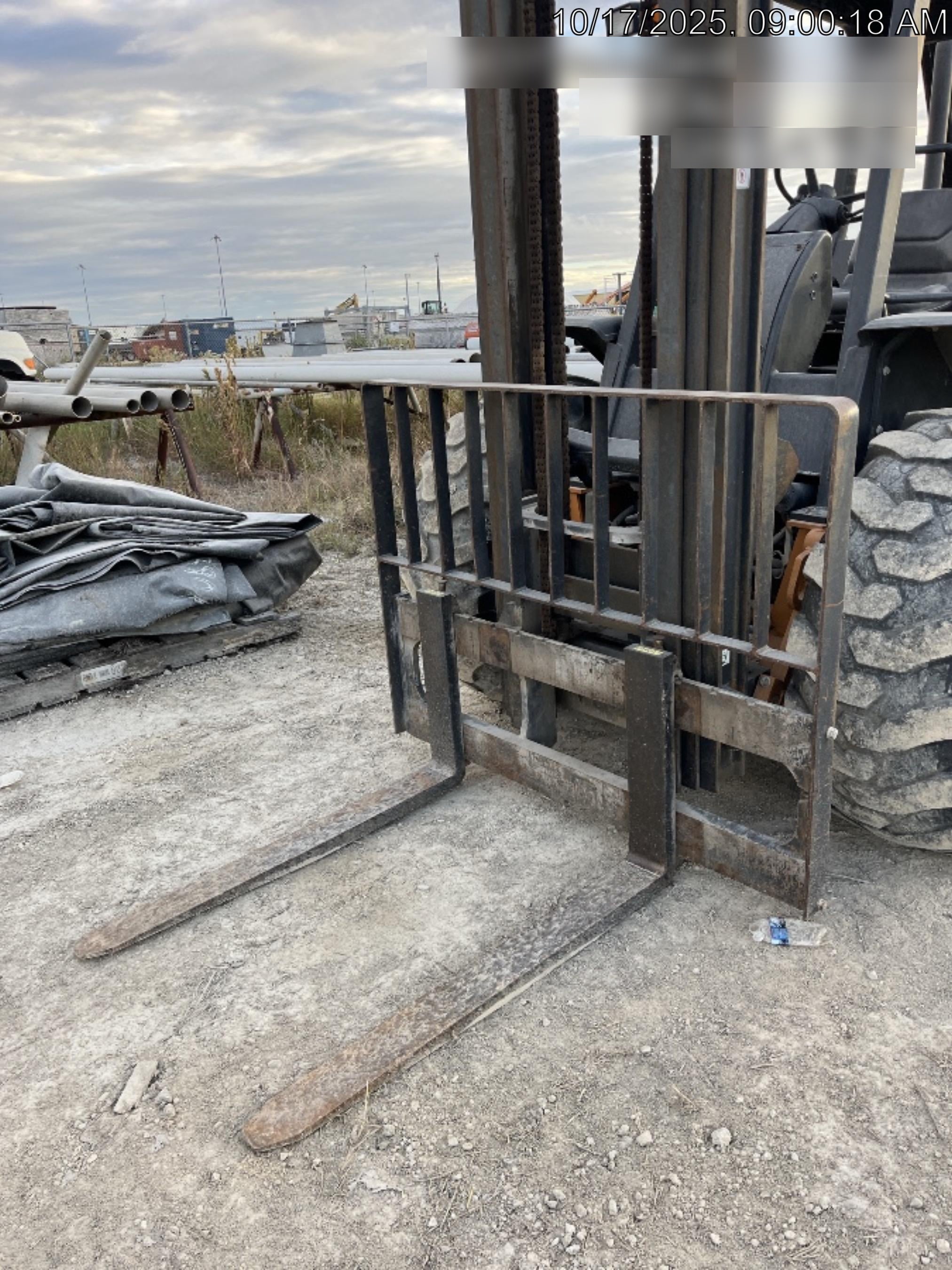 2021 CASE 586H