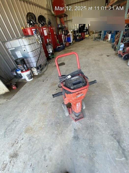 2022 HILTI TE 3000-AVR