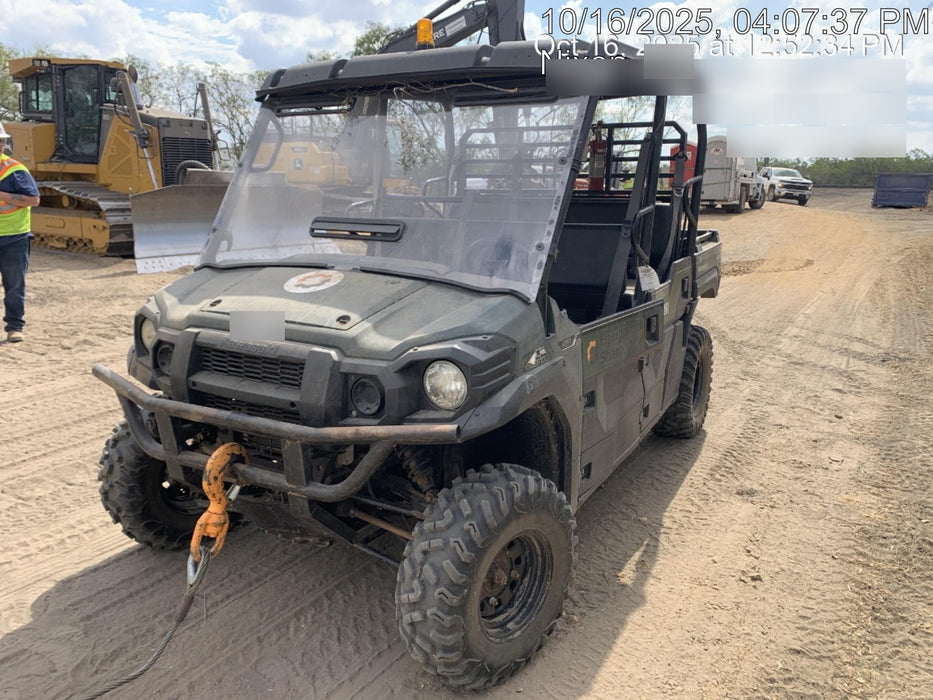 Kawasaki Mule PRO-DXT Standard Options, Backup Alarm, Beacon, Plastic Hard Top, Poly Windshield, Horn Kit