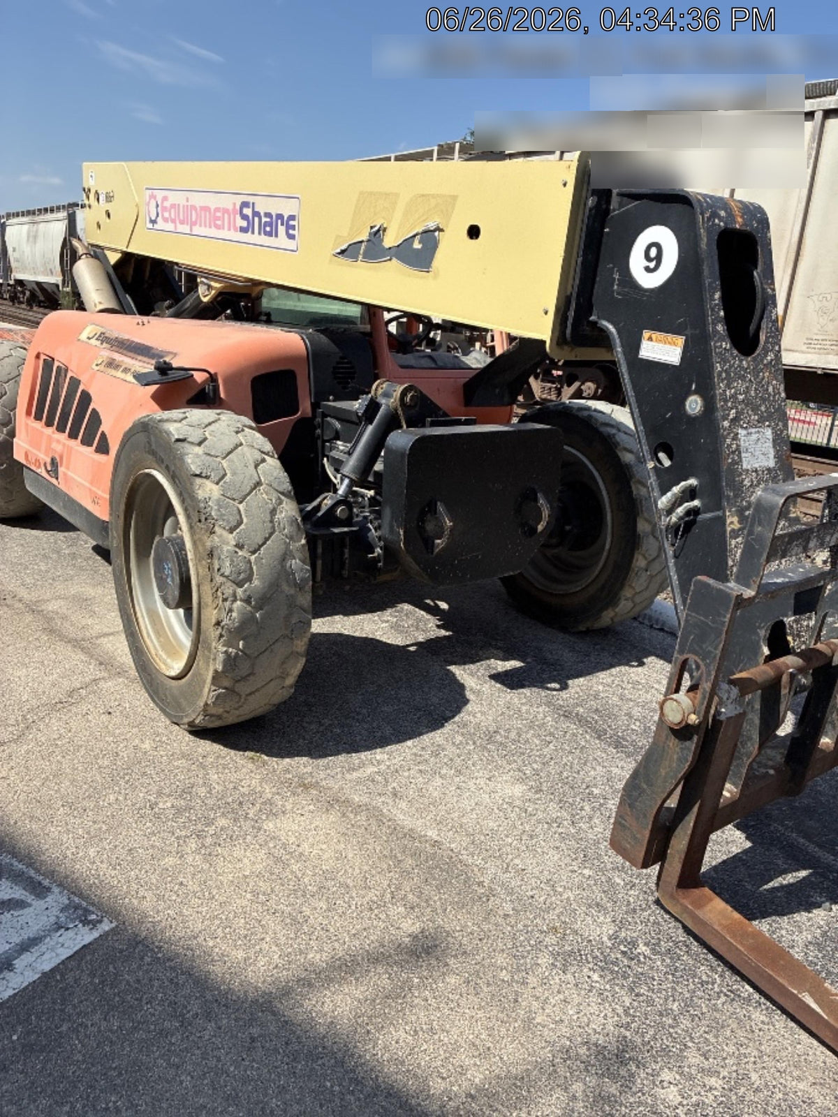 2008 JLG G9-43A