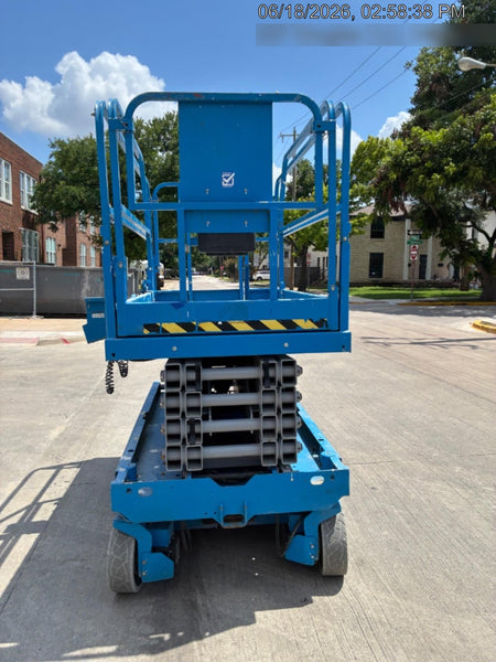 2022 GENIE GS-3246