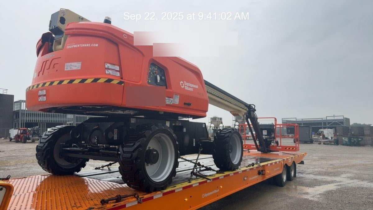 2025 JLG 660SJ